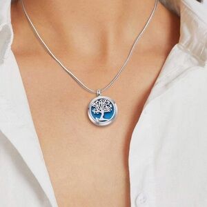 *NEW* FAURORA OIL DIFFUSER‎ NECKLACE SET SILVER